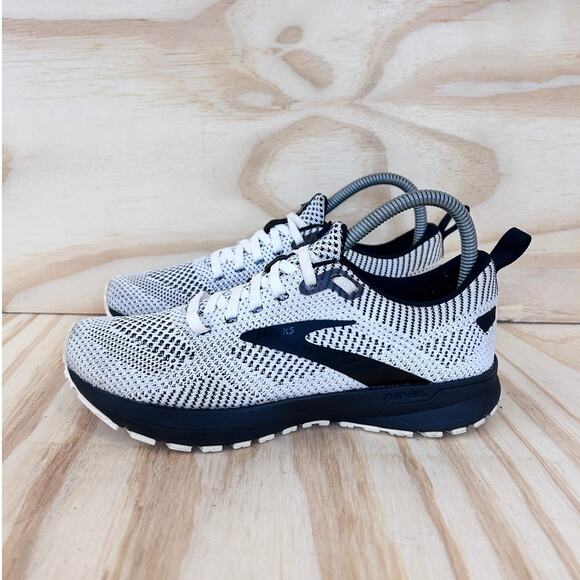 Brooks - Revel 5 - Running Shoes - White/Black - Women's - 6.5(B) - 1203611B121 - Picture 3 of 9